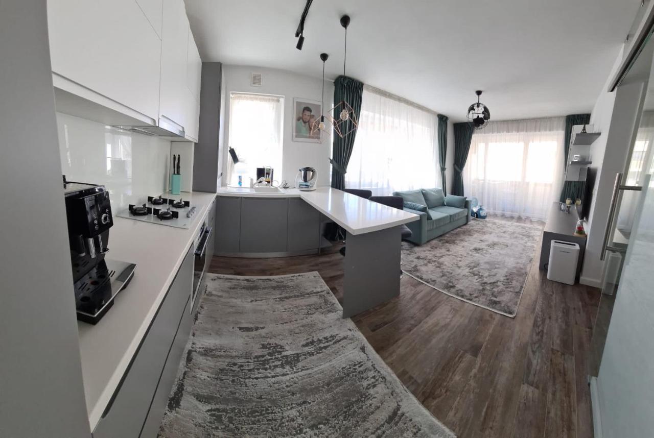 Apartament Coresimall Apartment Brasov Ngoại thất bức ảnh